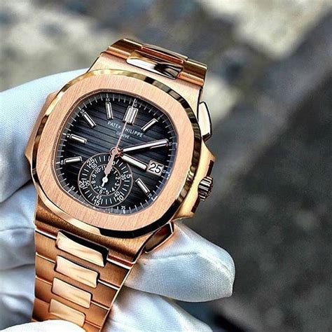 Эстетичные мужские часы Patek Philippe Nautilus .